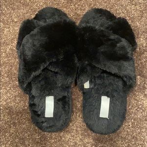 Black Fuzzy Slippers
